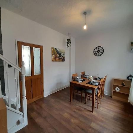 Fabulous Holiday Home - Sleeps 6 비숍오클랜드 외부 사진